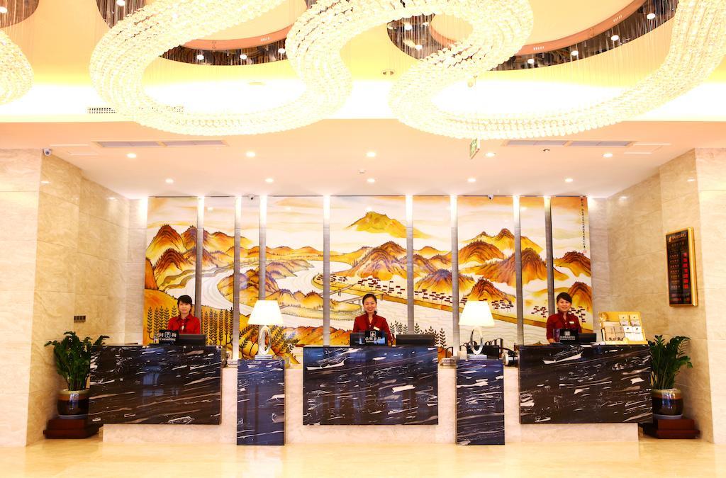 Mingcheng Times Hotel Csengtu Kültér fotó