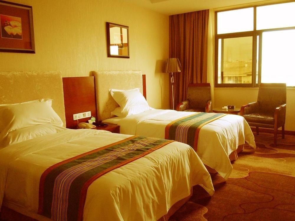Mingcheng Times Hotel Csengtu Kültér fotó