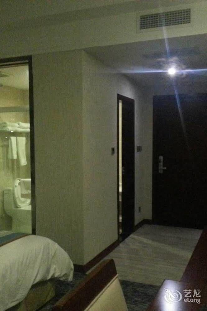 Mingcheng Times Hotel Csengtu Kültér fotó