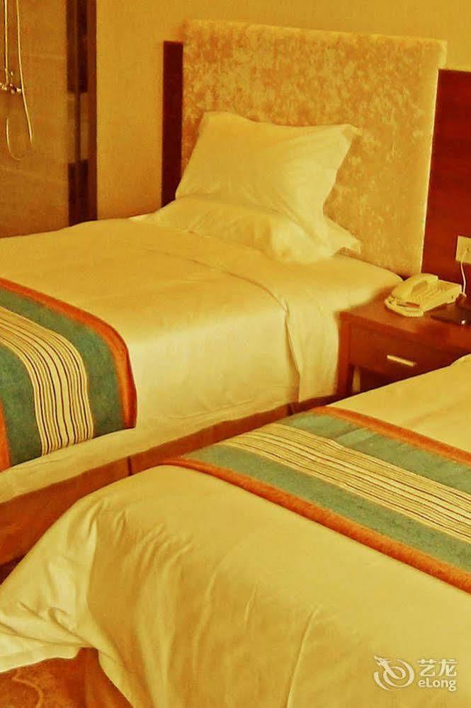 Mingcheng Times Hotel Csengtu Kültér fotó